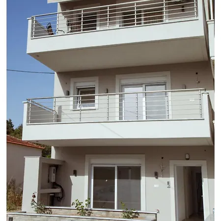 Dom wakacyjny Ammoshine Néa Péramos